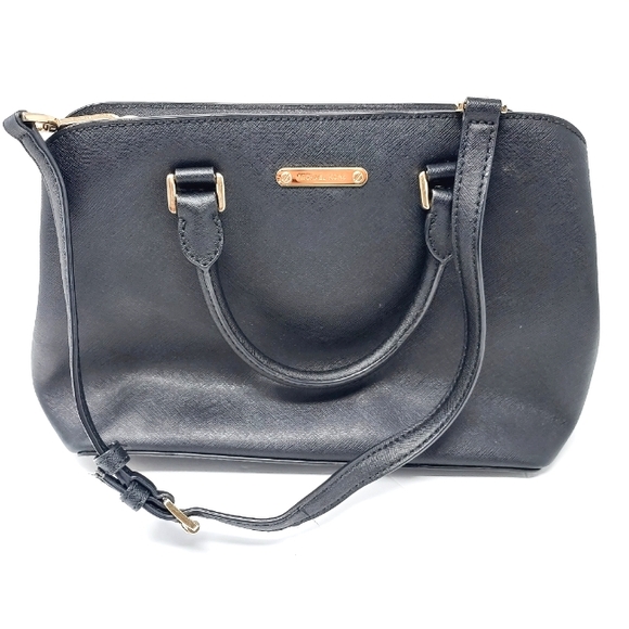 Michael Kors Handbags - Michael Kors Black Shoulder Bag Purse